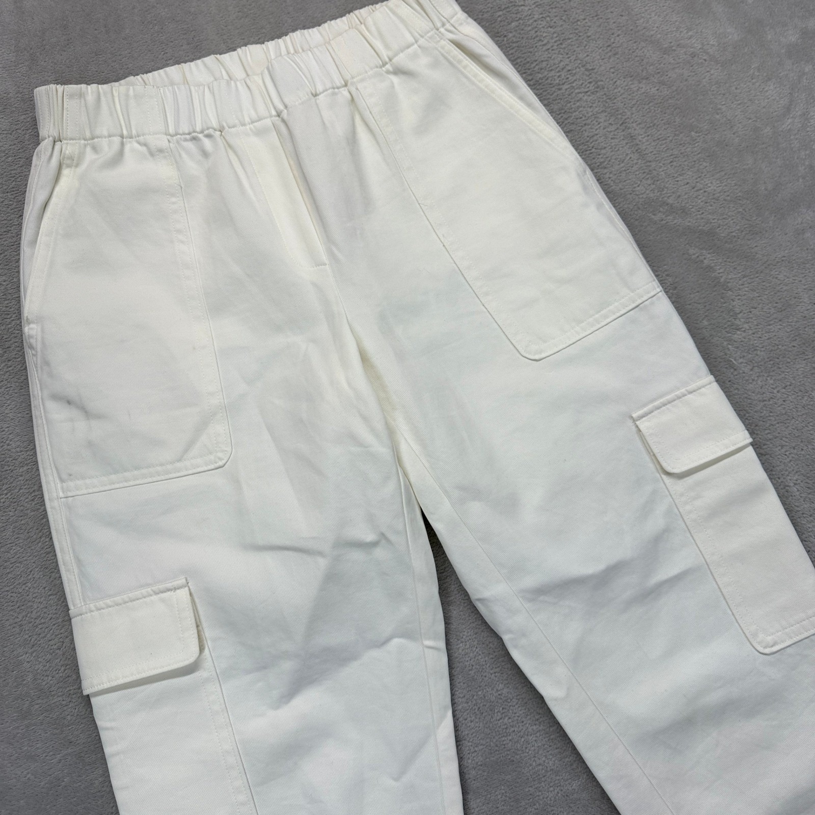 Aritzia The Group Babaton Pants Women's 4 Cream Cargo Pull On Silk Blend Trouser